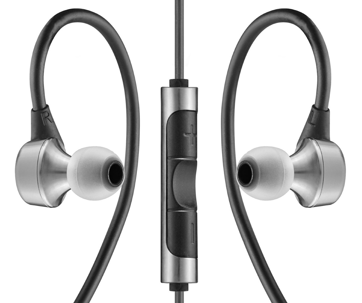 MA750i earphones